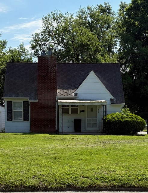 880 South Ellsworth Avenue